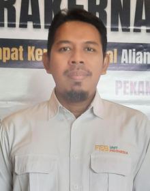 Eka Hendra Priyatna. S.Kom. MM